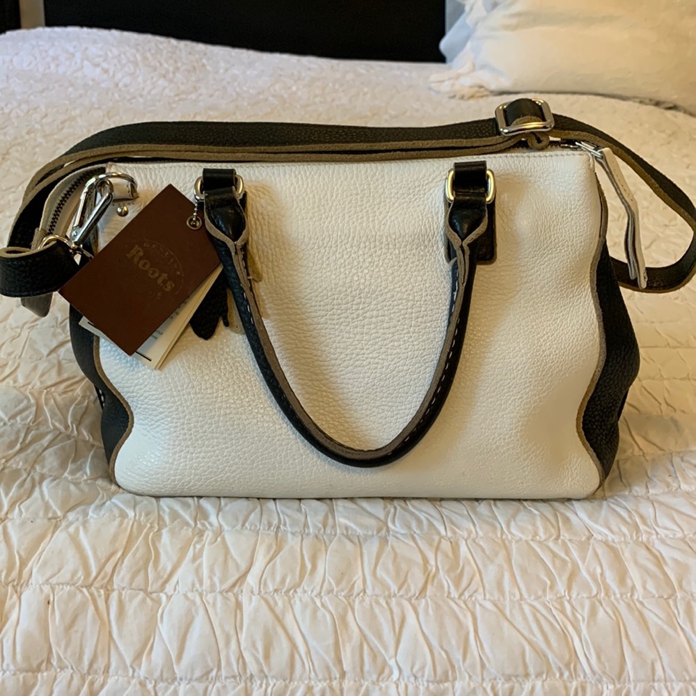 Roots leather shoulder bag